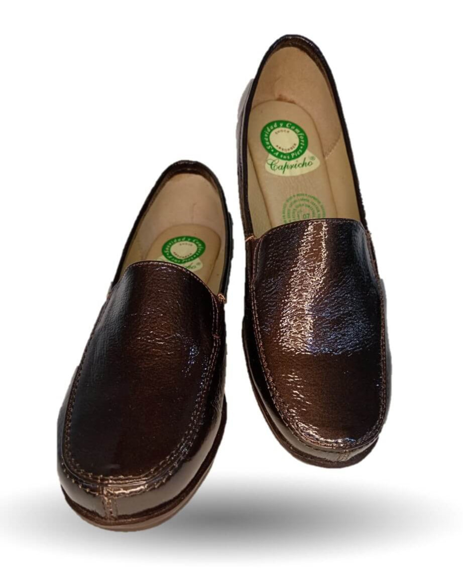 Zapato de Confort y Casual de piel de ternera con Shock Point Capricho 7 Charol Cobalto para mujer