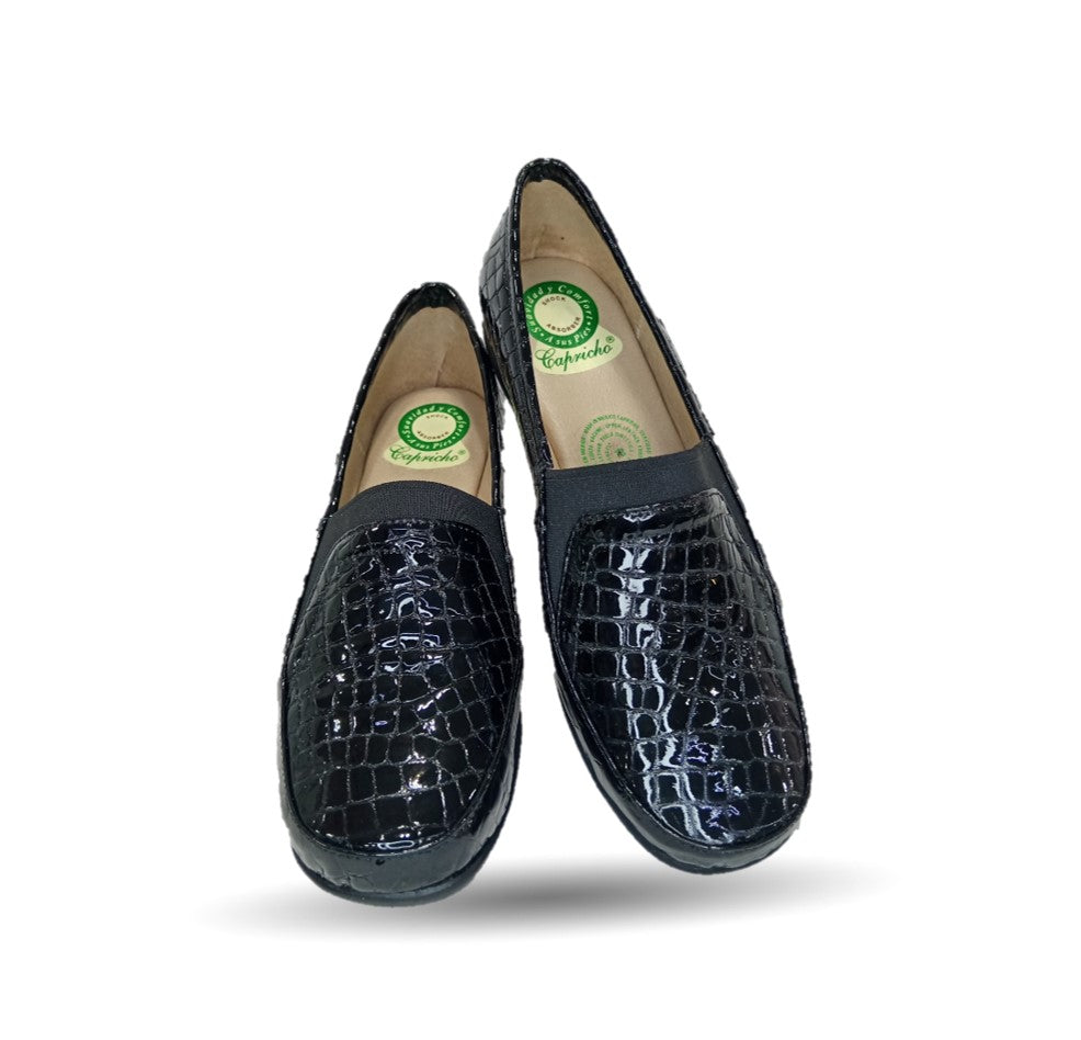 Zapato de Confort y Casual de piel de ternera con Shock Point Capricho 1230 Charol Negro para mujer