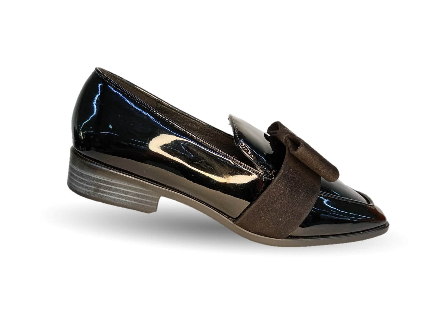 Zapato Casual tipo Flats de moda Dva 2250 Charol Negro para mujer