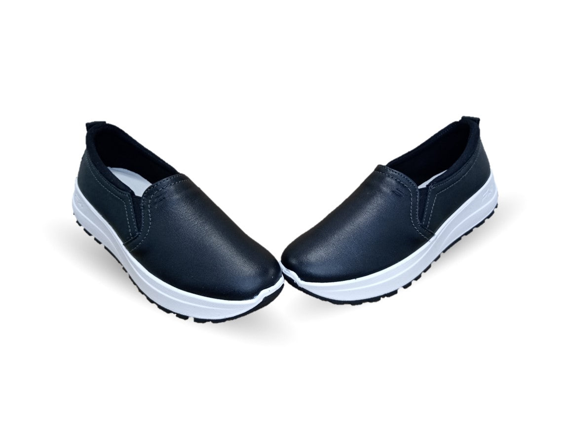 Tenis Urbano Sneaker Slip On de piel Flexi 117207 Negro para mujer