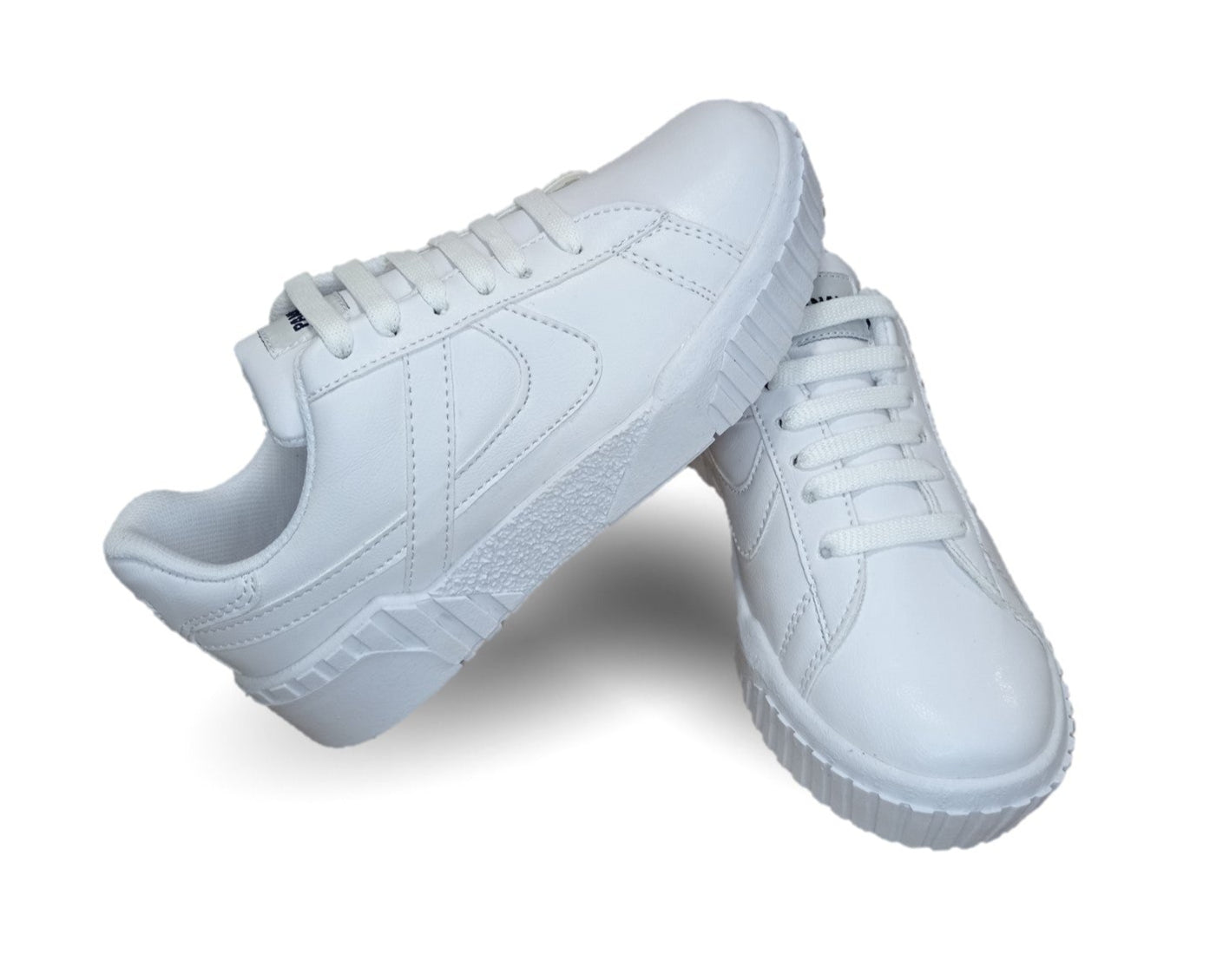 Tenis Urbano y Escolar Panam 676 Blanco Unisex para joven y mujer
