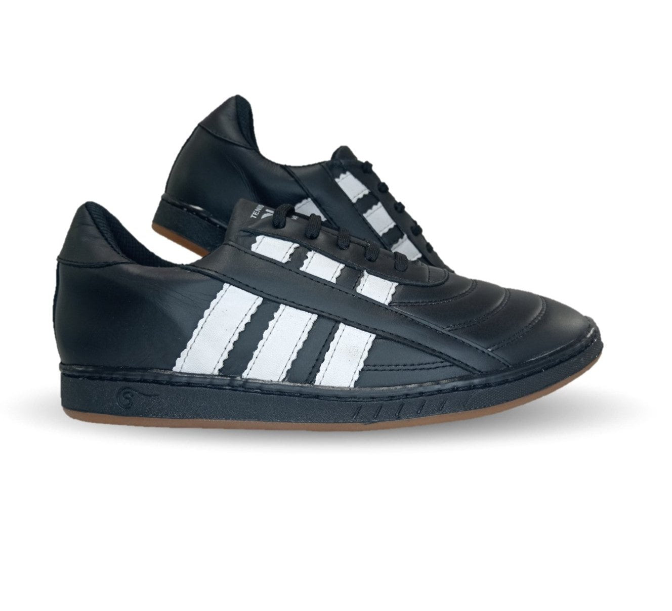 Tenis Deportivo Var-Tell 800 Negro/Blanco para hombre