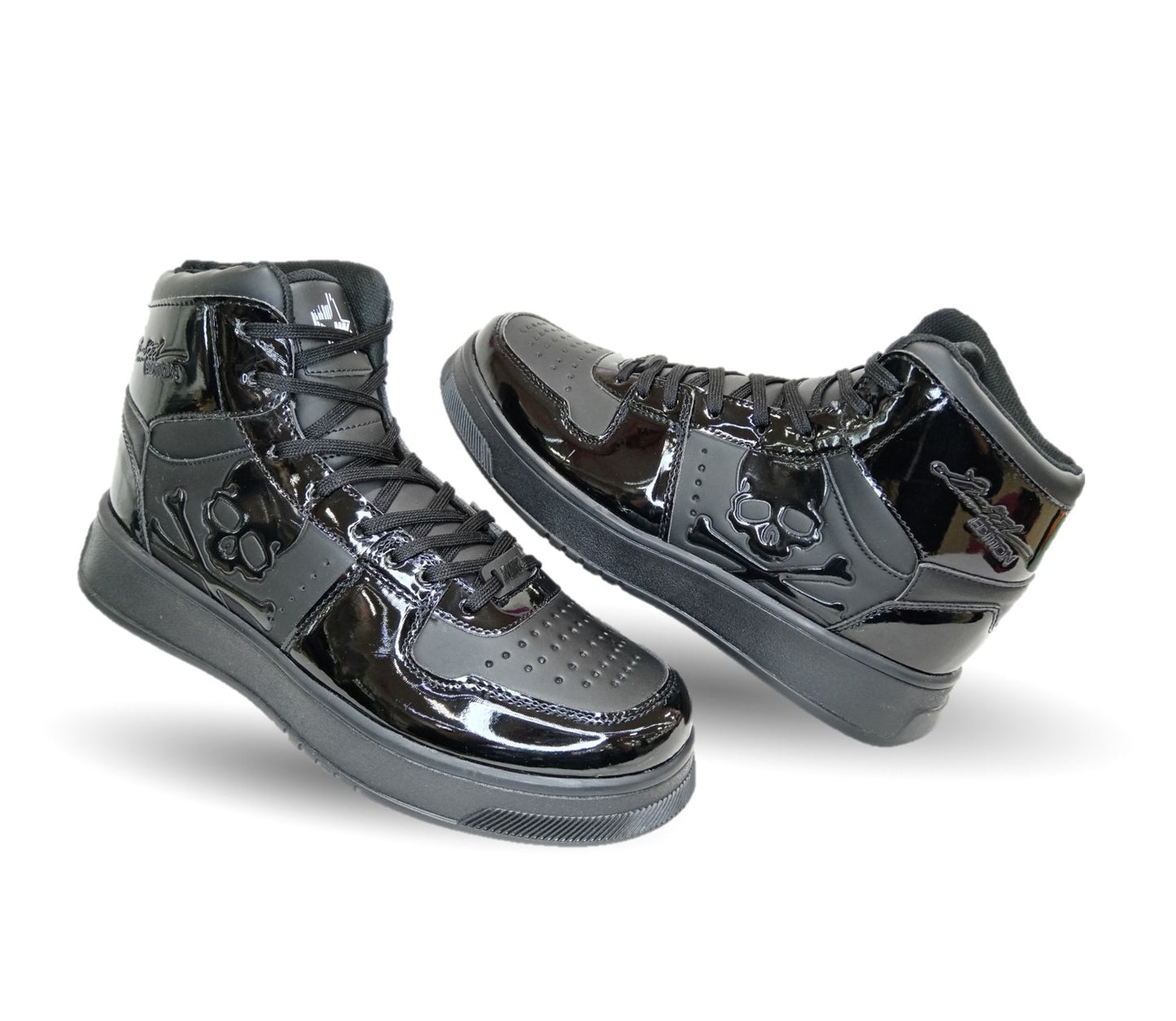 Tenis Urbano tipo Bota Walquir 100 Charol Negro/Negro para hombre
