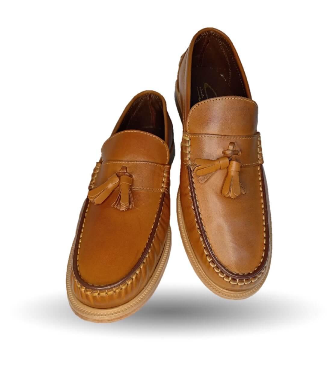 Zapato Casual y de Vestir tipo Mocasín Driver Penny Loafers de piel con suela de cuero Camo 1202 Miel para hombre