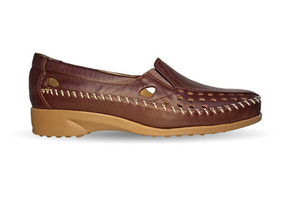 Zapato de Confort y Casual abierto de piel de ternera con Shock Point Capricho 15020 Vino para mujer