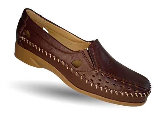 Zapato de Confort y Casual abierto de piel de ternera con Shock Point Capricho 15020 Vino para mujer
