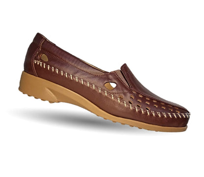 Zapato de Confort y Casual abierto de piel de ternera con Shock Point Capricho 15020 Vino para mujer