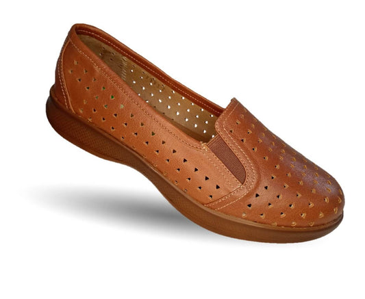 Zapato de Confort y Casual de piel de ternera con suela extra ligera y Shock Point Capricho 23017 Brandy para mujer
