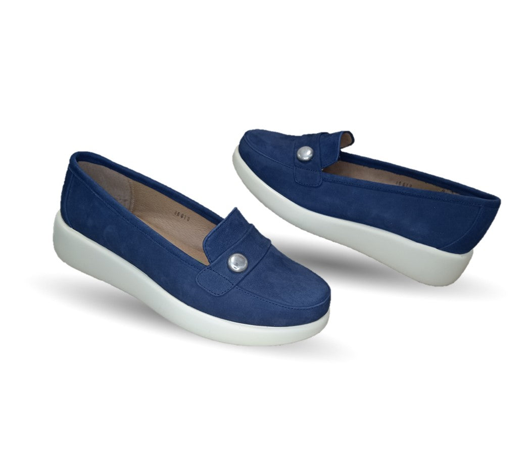 Zapato de Confort y Casual tipo mocasín de piel de ternera con Shock Point Capricho 86010 Azul Marino para mujer