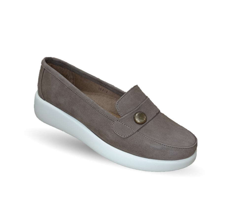 Zapato de Confort y Casual tipo mocasín de piel de ternera con Shock Point Capricho 86010 Nuez para mujer