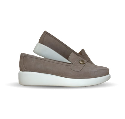 Zapato de Confort y Casual tipo mocasín de piel de ternera con Shock Point Capricho 86010 Nuez para mujer