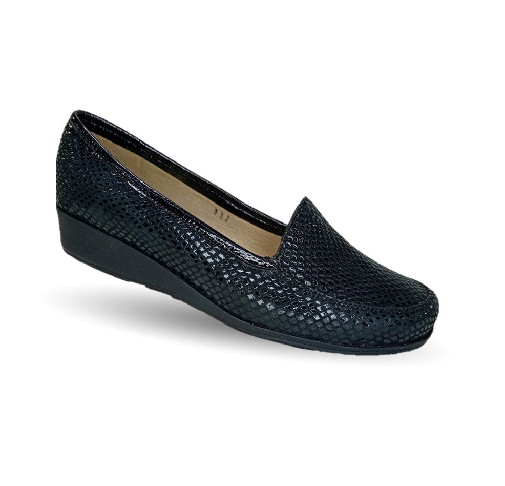 Zapato de Confort y Casual de piel de ternera con Shock Point Capricho 92 Negro para mujer