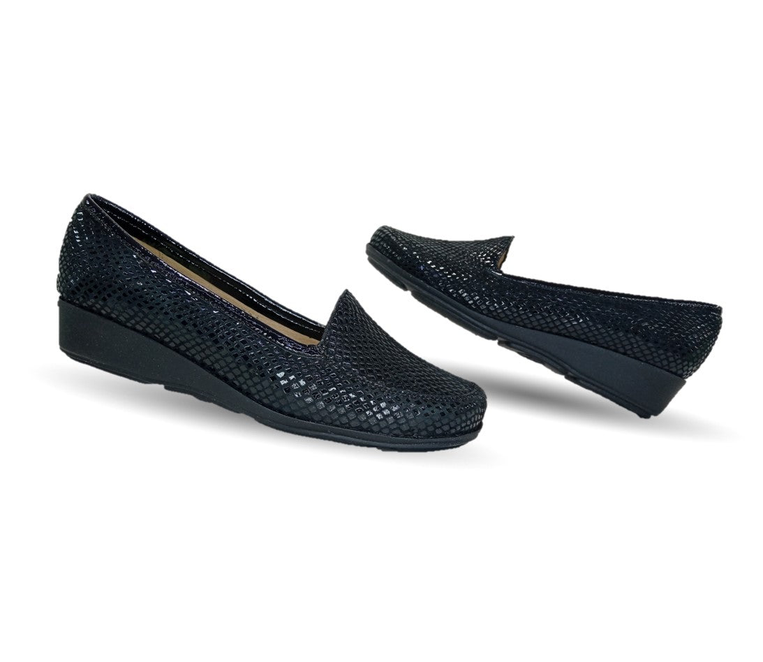 Zapato de Confort y Casual de piel de ternera con Shock Point Capricho 92 Negro para mujer