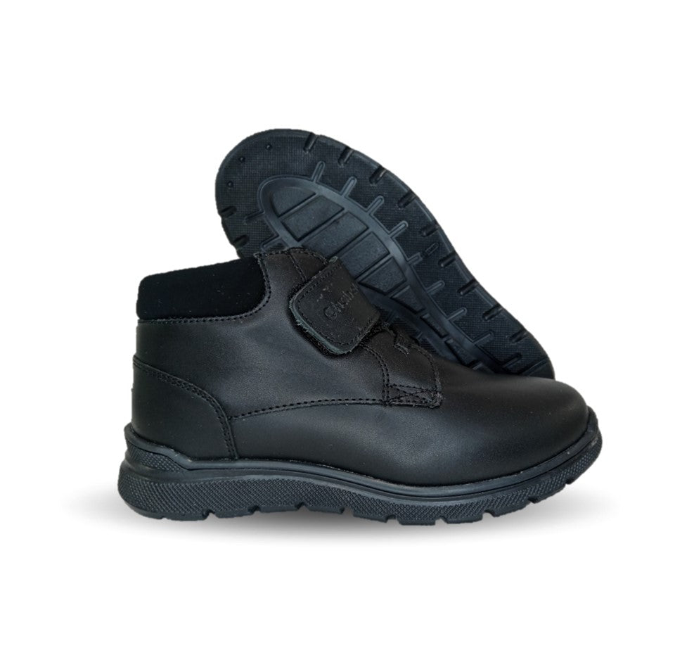 Zapato Escolar y Casual de piel con agujeta y contactel Chabelo 25 Negro para niño
