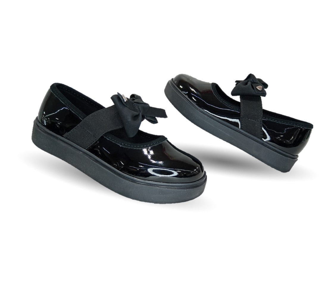 Zapato Escolar y Casual Chabelo 691 Charol Negro para niña