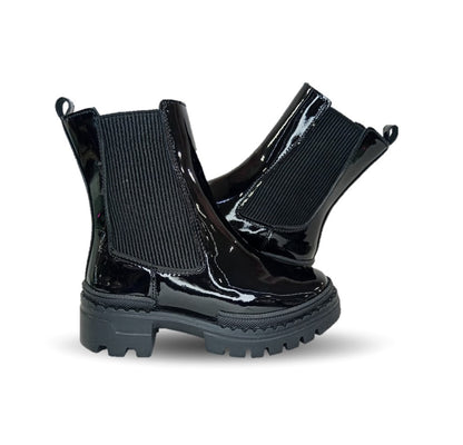 Bota Casual y Escolar con elásticos Chabelo 880 Charol Negro para niña