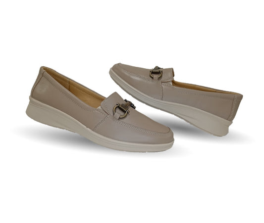 Zapato de Confort y Casual tipo Mocasín de piel Flexi 124502 Taupé para mujer