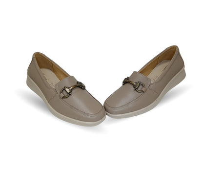 Zapato de Confort y Casual tipo Mocasín de piel Flexi 124502 Taupé para mujer