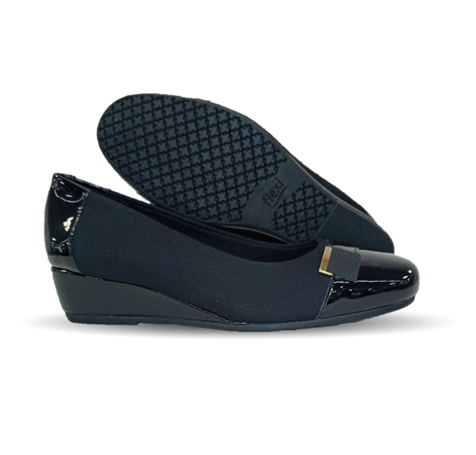 Zapato Casual y de Vestir tipo Balerina con cuña mediana Flexi 127004 Negro para mujer