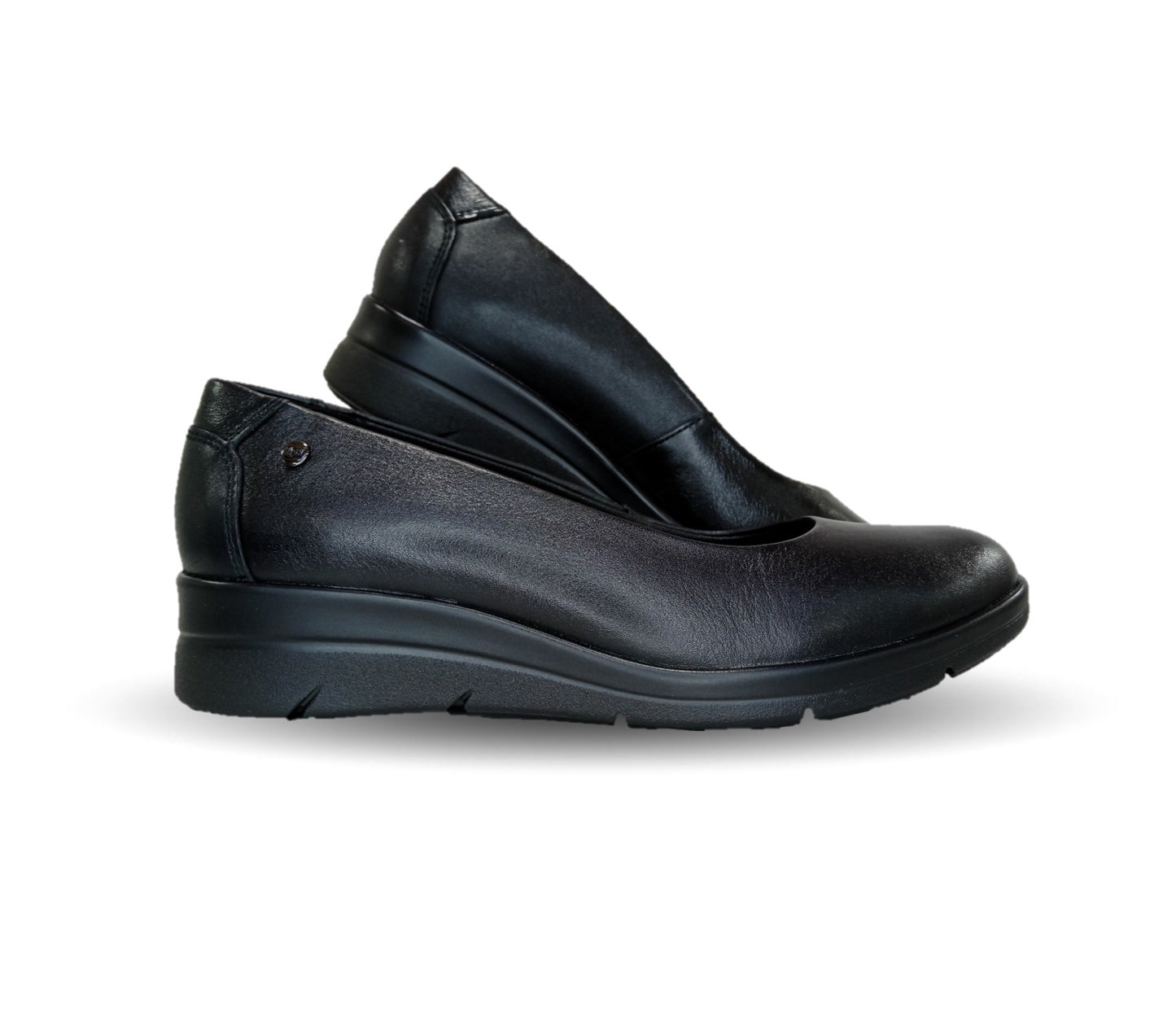 Zapato Casual y de Confort tipo balerina de piel con cuña baja Flexi 130401 Negro para mujer