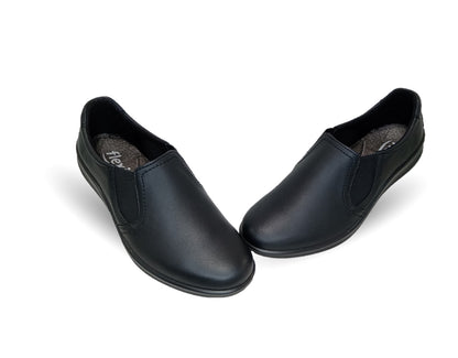 Zapato de Confort y Casual tipo Mocasín de piel con elásticos laterales Flexi 25901 Negro para mujer