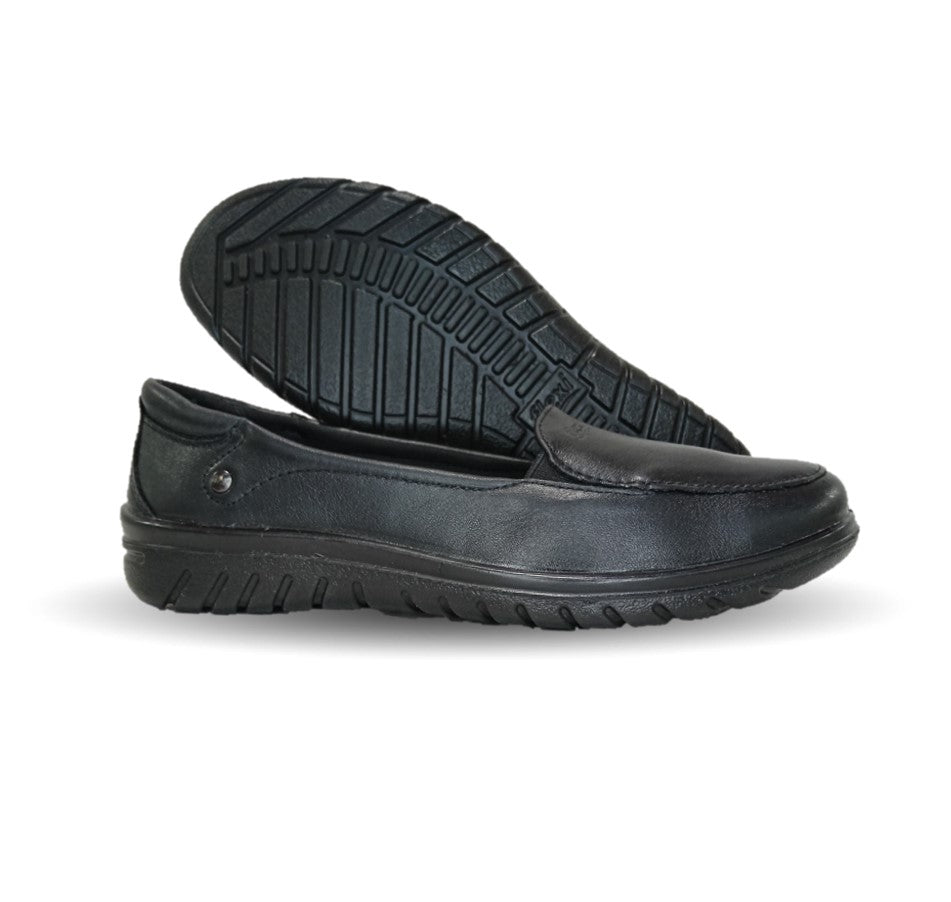 Zapato tipo Flat Casual y de Confort de piel con sistema Walking Soft Flexi 35306 Negro para mujer