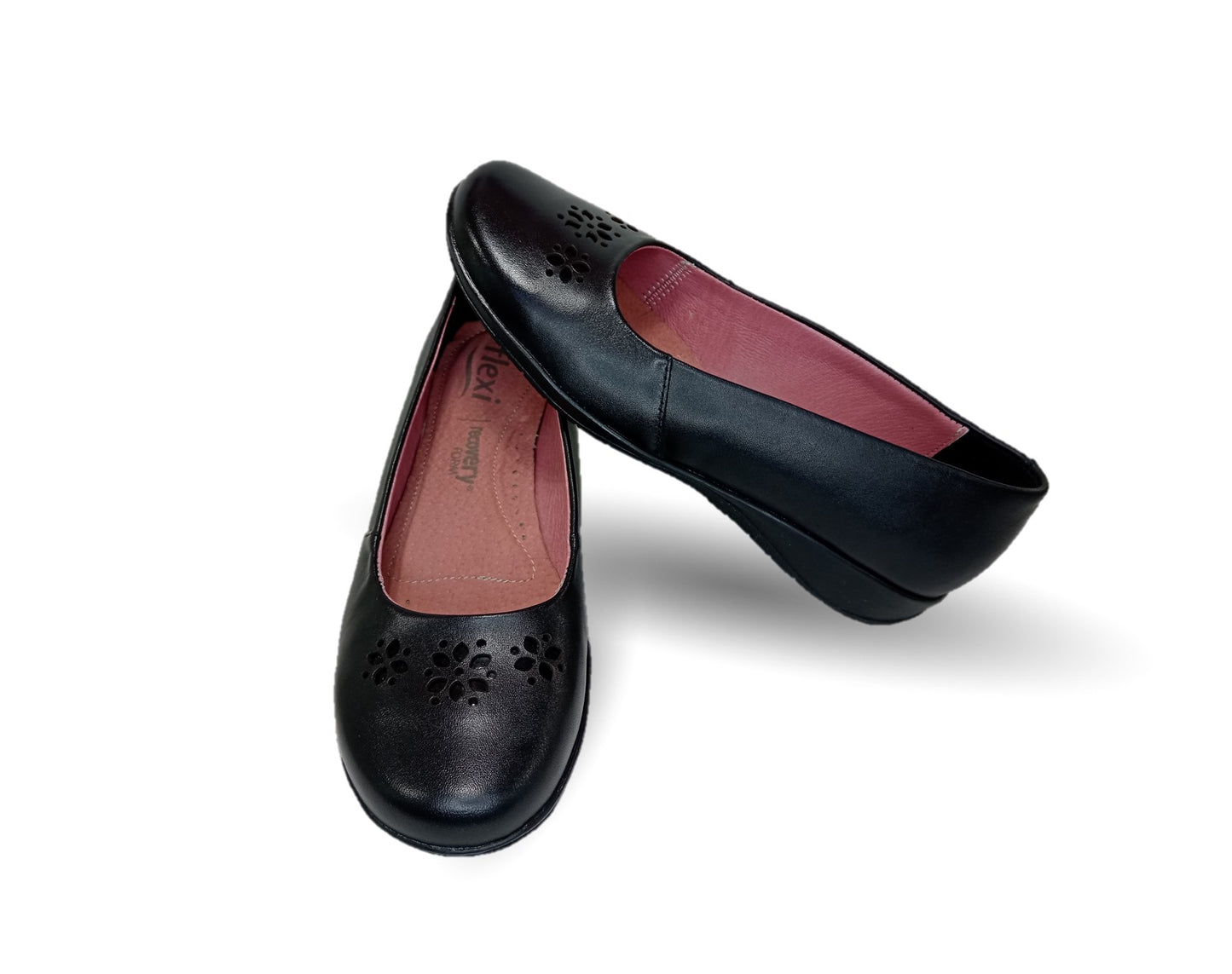 Zapato Casual y de Confort tipo balerina de piel con cuña baja Flexi 35821 Negro para mujer