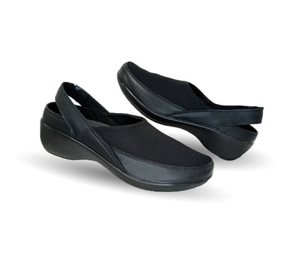 Zapato de Confort y Casual de piel tipo Mule adaptable al pie con suela extra ligera Flexi 51727 Negro para mujer