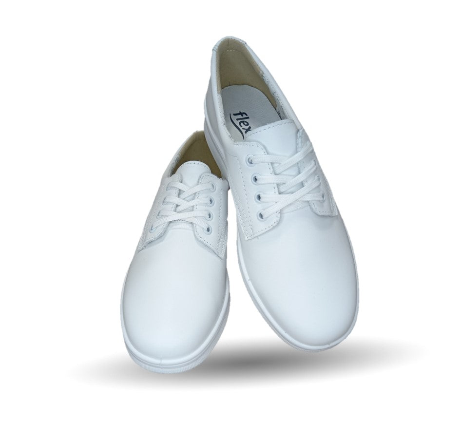 Zapato de Confort y de Servicio/Clínico de piel con sistema de mejor agarre Flexi 5807 Blanco para mujer