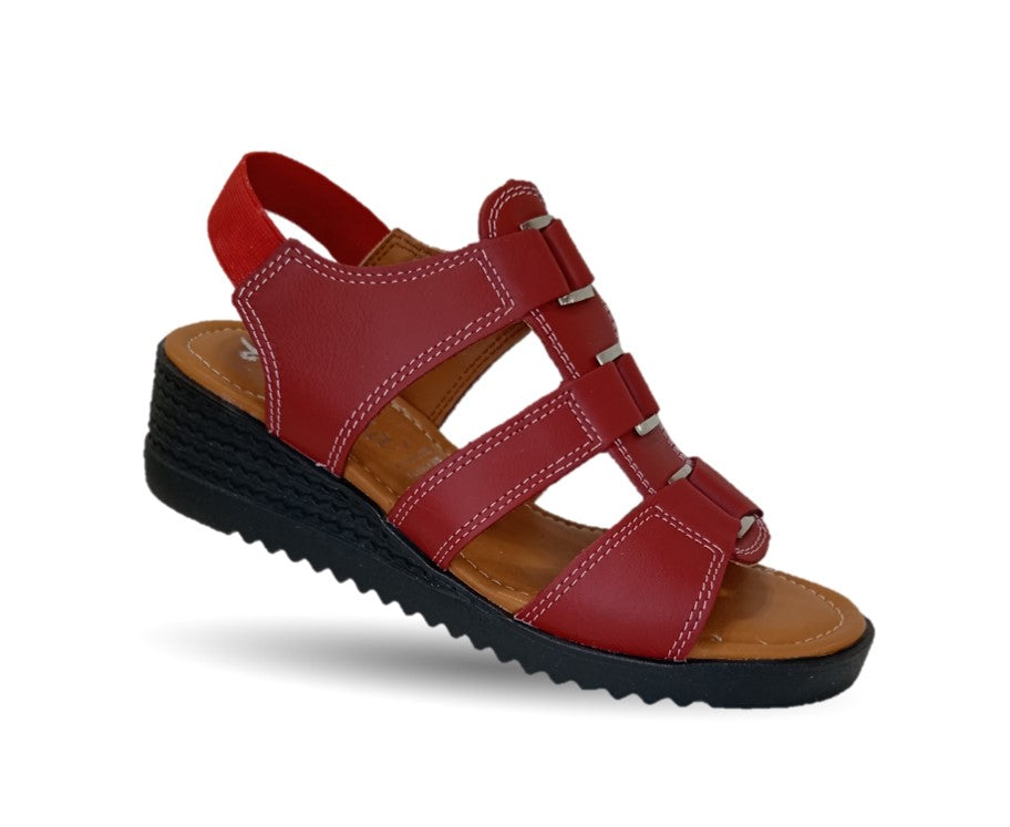 Sandalia Casual de piel con cuña baja Hannia 110 Rojo para mujer