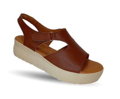 Sandalia Casual de piel con plataforma baja Hannia 130 Tan para mujer