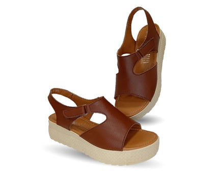Sandalia Casual de piel con plataforma baja Hannia 130 Tan para mujer