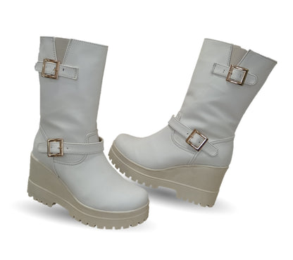 Bota Casual con cierre interno con cuña mediana Itzel 870 Latte para mujer