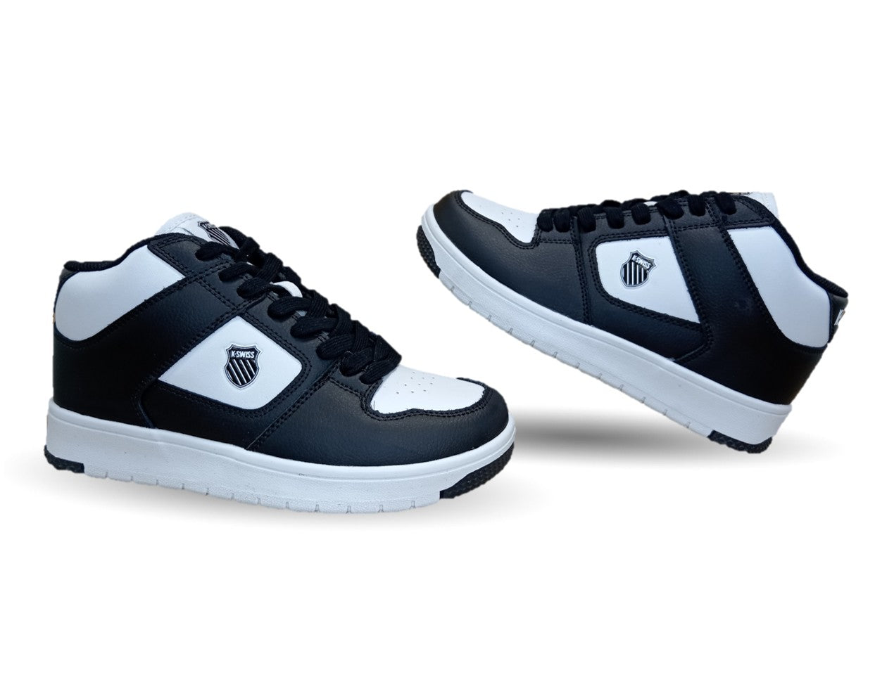 Tenis Urbano de piel K Swiss 010 Negro/Blanco para mujer