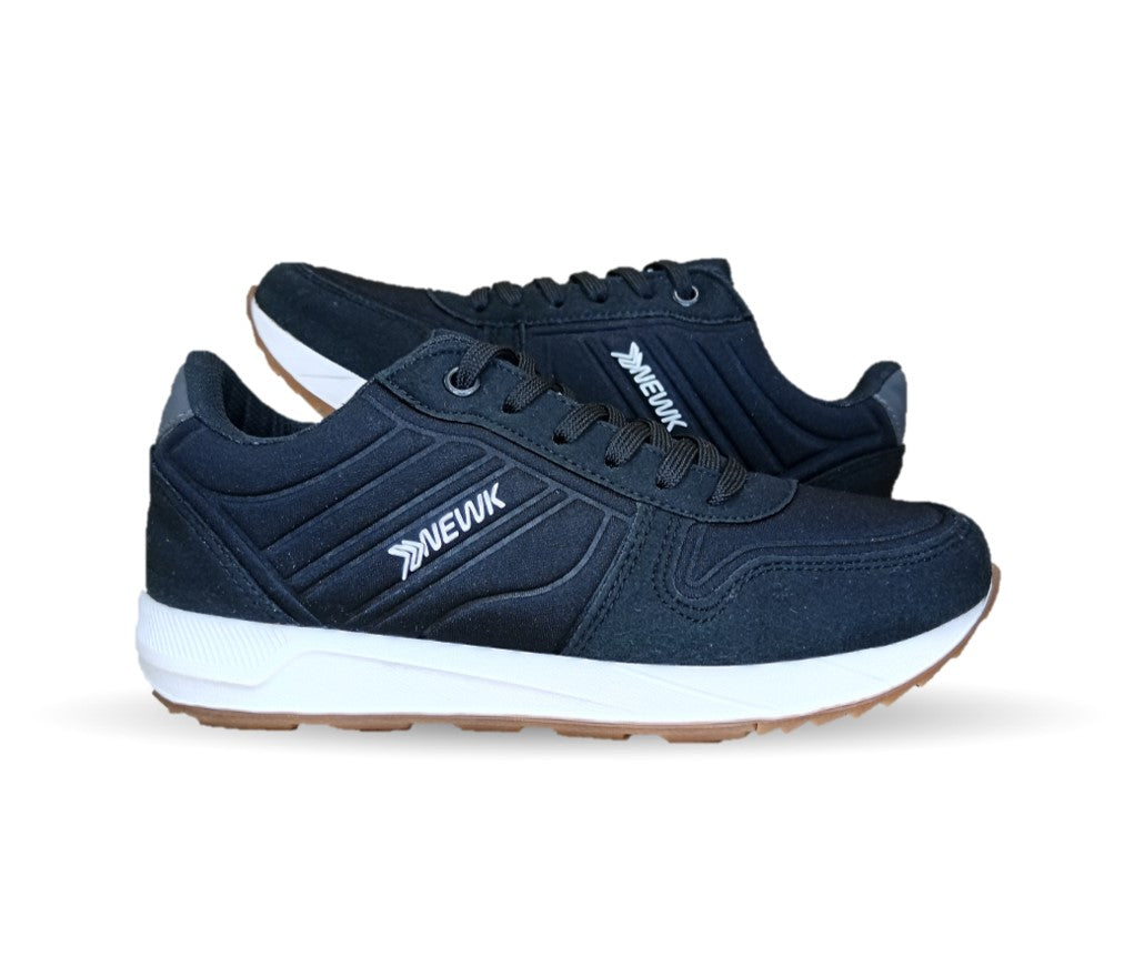 Tenis Deportivo Newk 921 Negro/Blanco para mujer