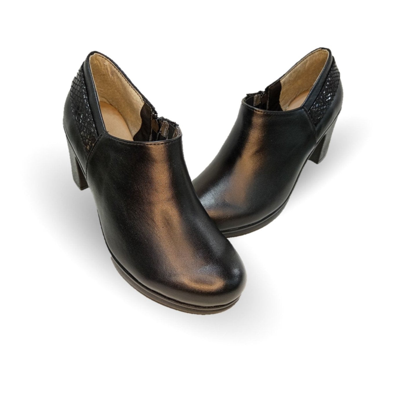 Zapato Casual y de Vestir de piel de ternera con cierre interno con tacón alto suela extra ligera Pullman 1002 Negro para mujer