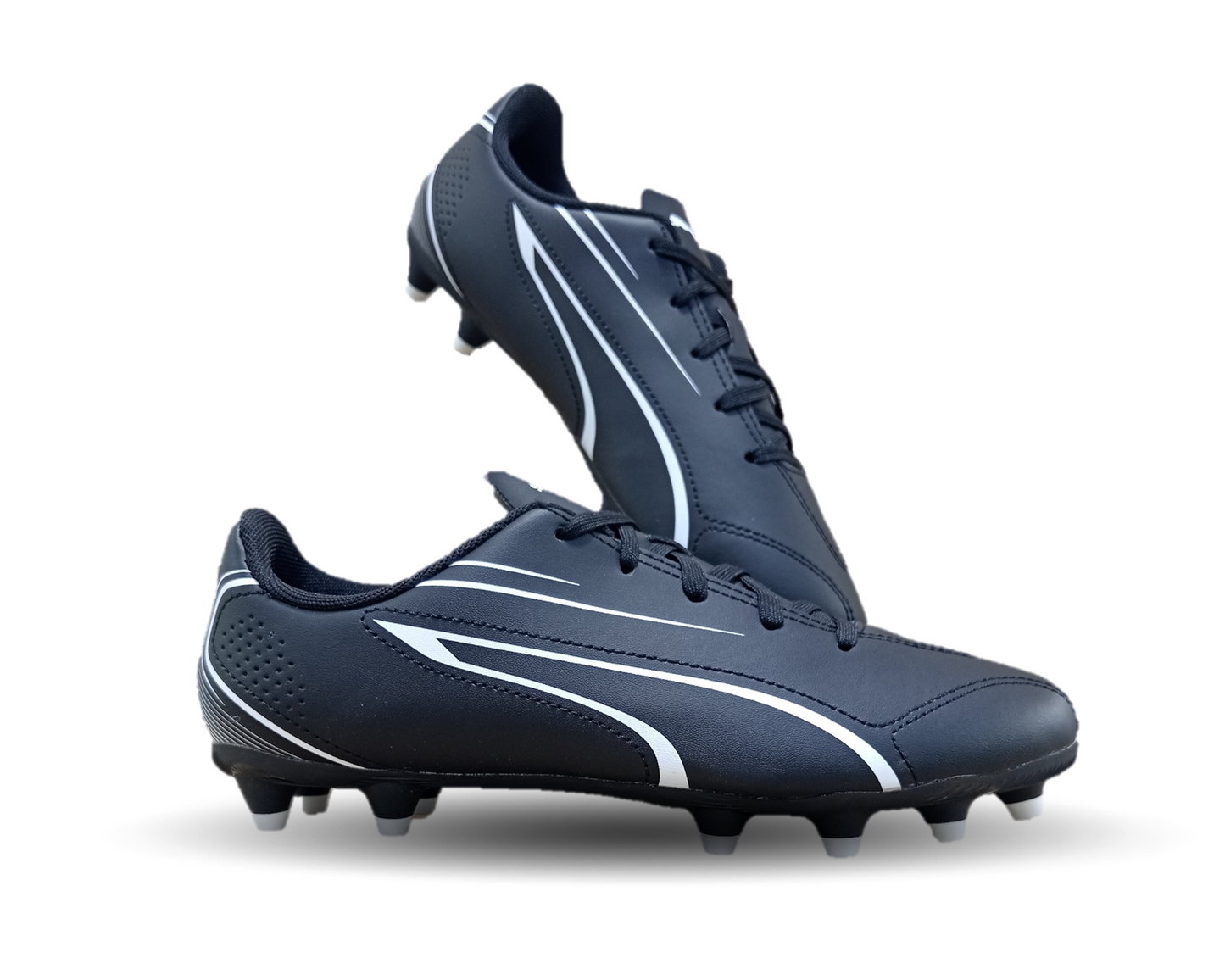 Tenis de Futbol con tachones para césped Puma 8601 Negro/Blanco Unisex para dama y junior