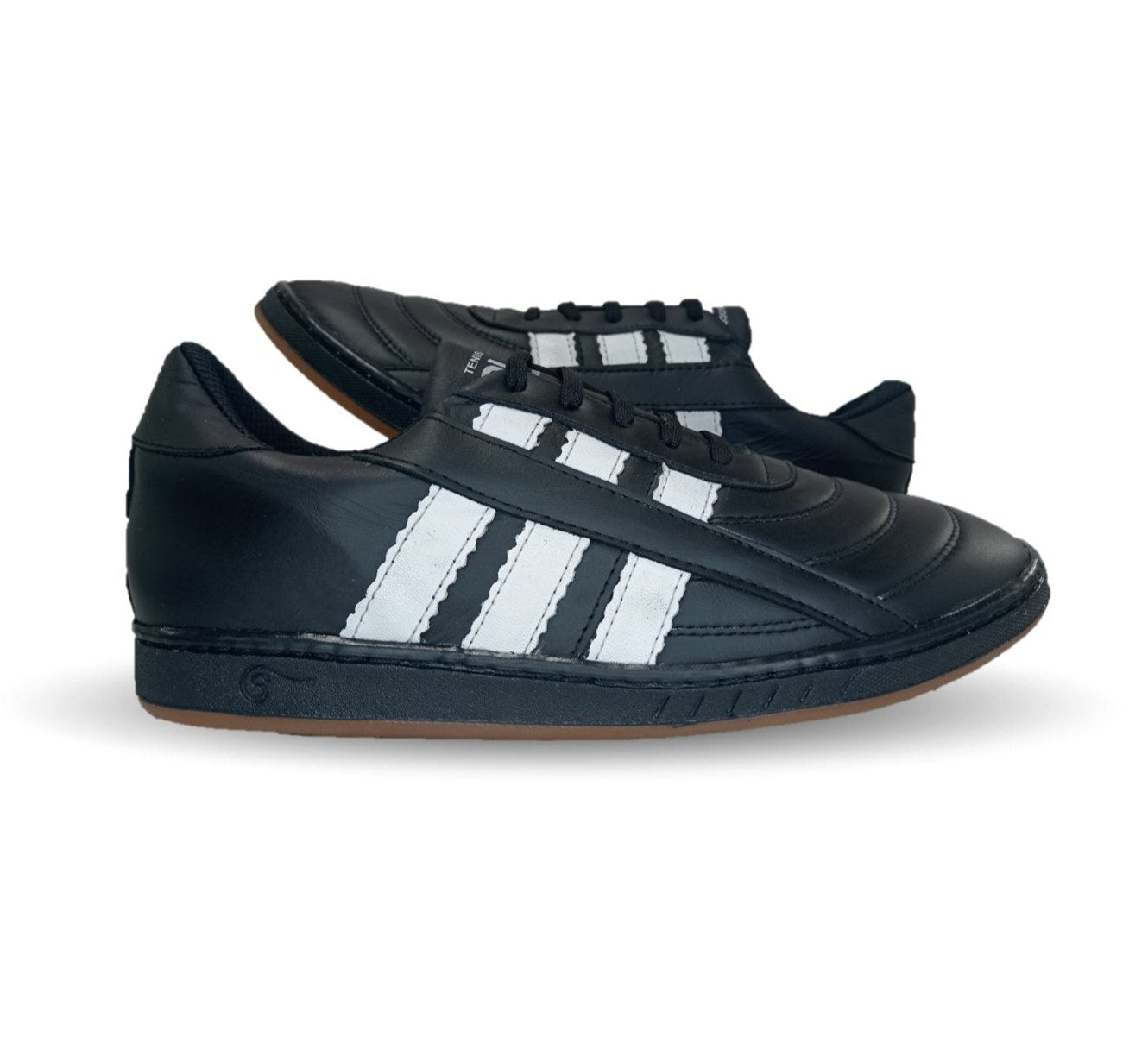 Tenis Deportivo Var-Tell 800 Negro/Blanco para hombre