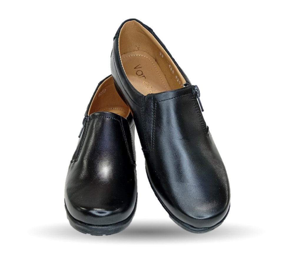 Zapato de Confort de piel Varenka 468 Negro para mujer