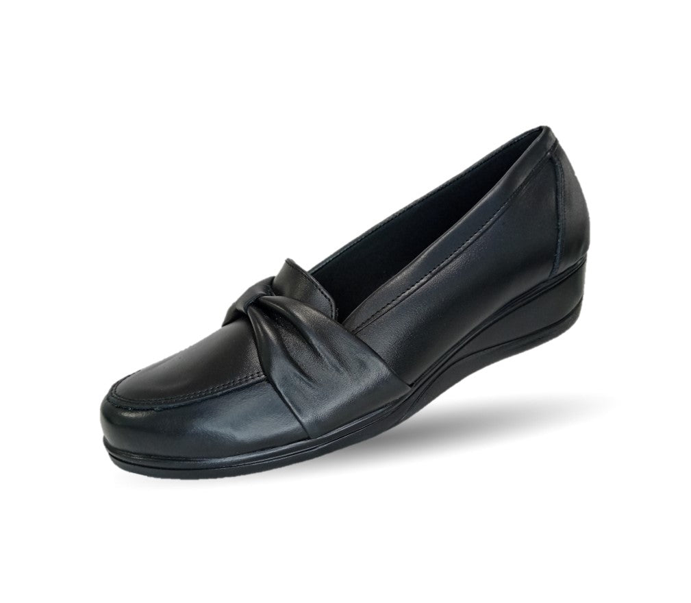 Zapato de Confort de piel Varenka 627 Negro para mujer
